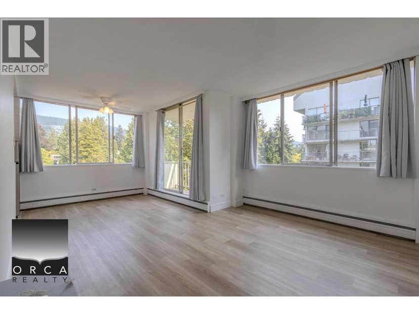 701 1785 ESQUIMALT AVENUE, West Vancouver, photo 2