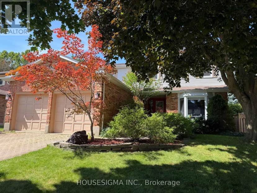 18 Jennifer Gardens — photo 1 of 40