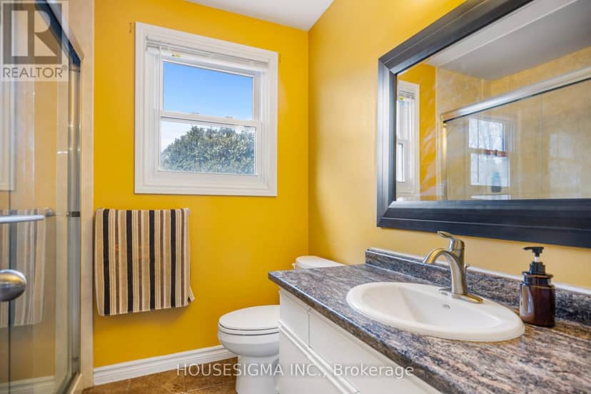 18 Jennifer Gardens — photo 18 of 40