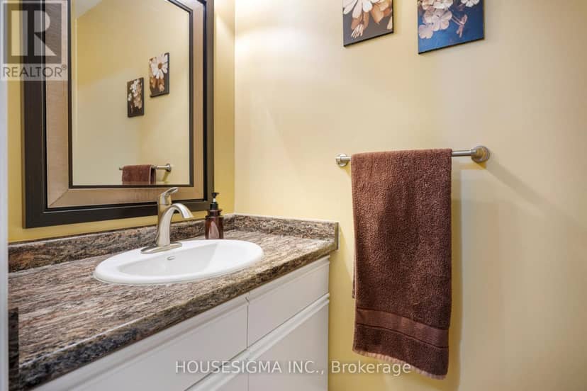 18 Jennifer Gardens — photo 9 of 40