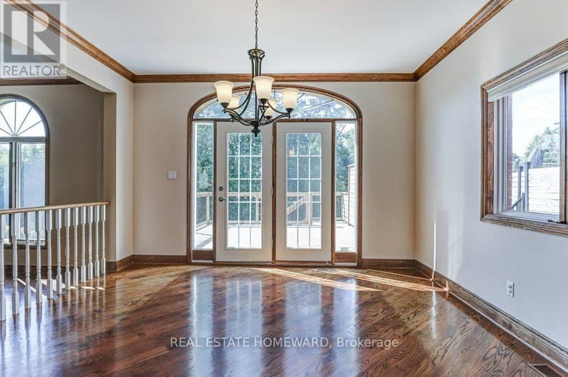 807 Primrose Court — photo 12 of 40