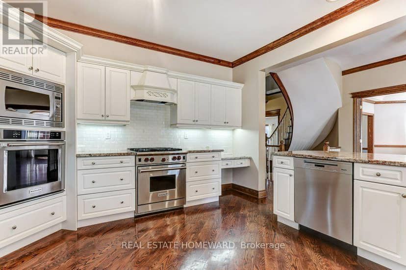 807 Primrose Court — photo 9 of 40