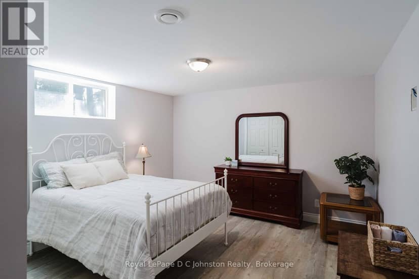482 Creekwood Drive — photo 40 of 40