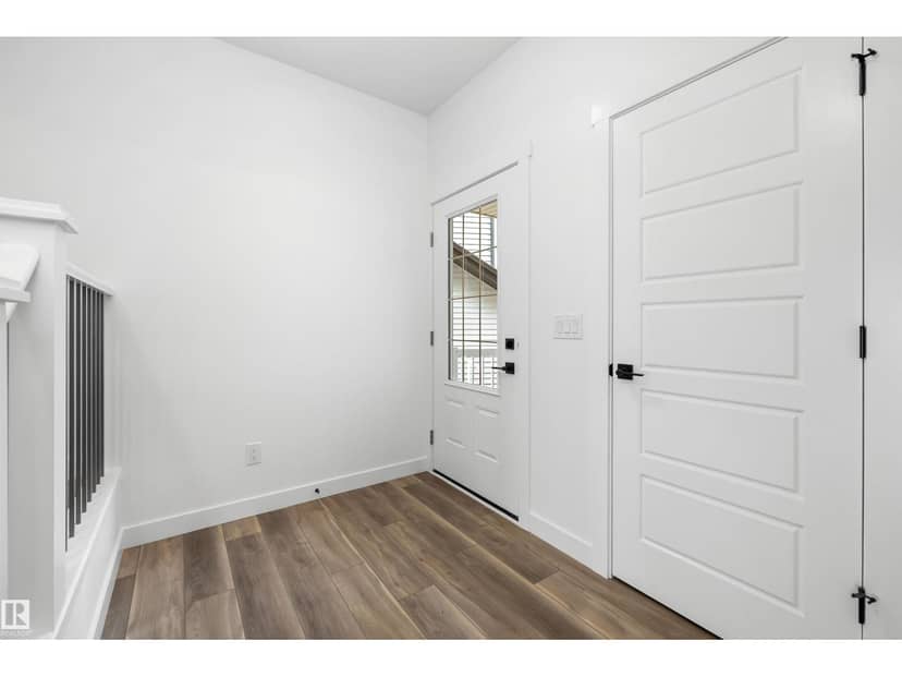 4039 207 ST NW, Edmonton, photo 3