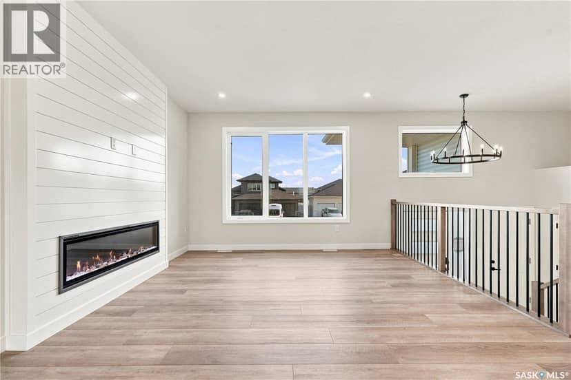 824 Ballesteros CRESCENT — photo 8 of 40