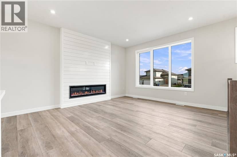 824 Ballesteros CRESCENT — photo 7 of 40