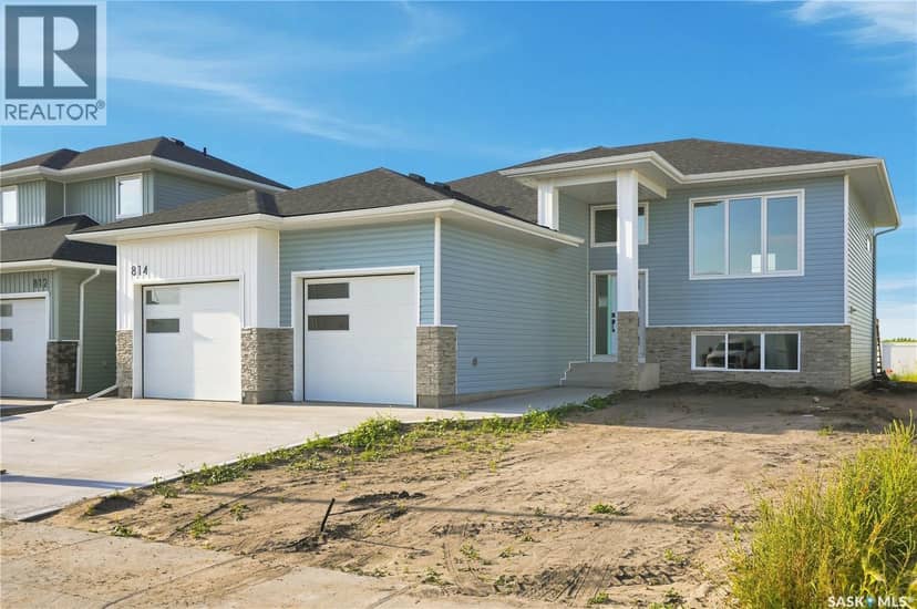 824 Ballesteros CRESCENT — photo 3 of 40
