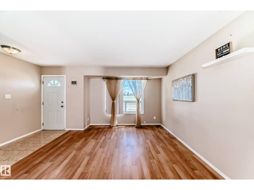 100 Dickinsfield Ct NW, Edmonton, photo 6