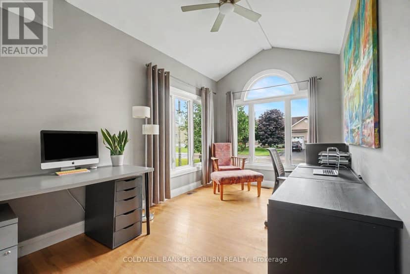 88 Tabitha Crescent — photo 17 of 40