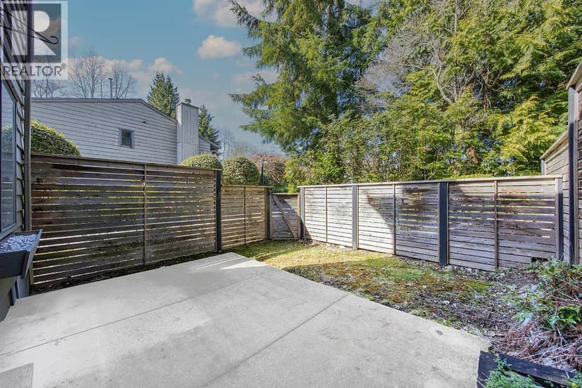 62 1930 CEDAR VILLAGE CRESCENT, North Vancouver, photo 2