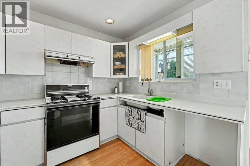3630 CAMBRIDGE STREET, Vancouver, photo 7