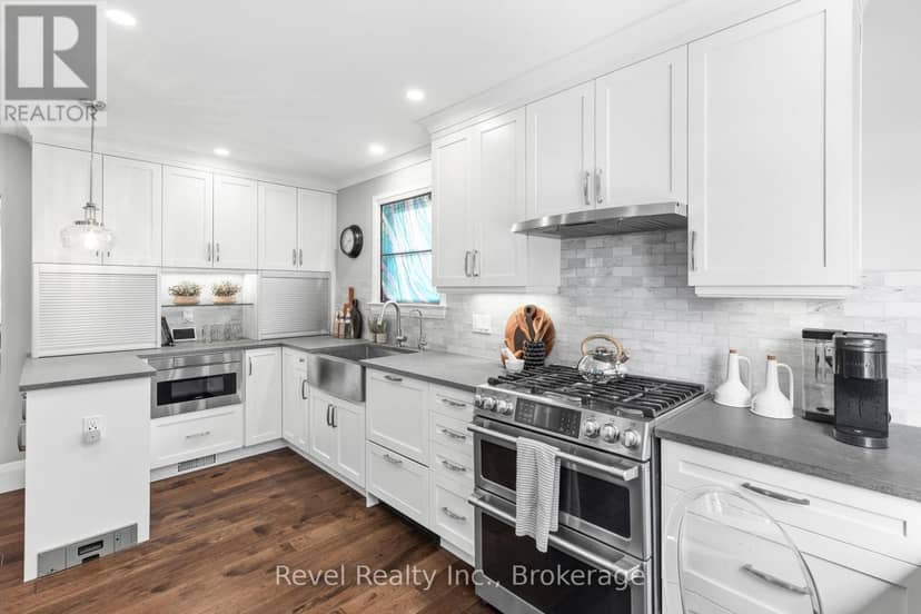745 Crawford Drive — photo 12 of 40