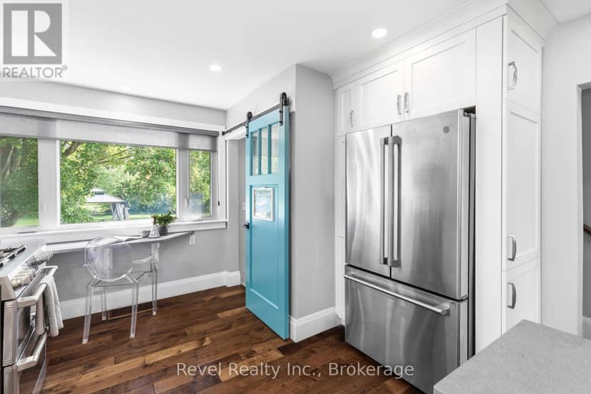 745 Crawford Drive — photo 15 of 40