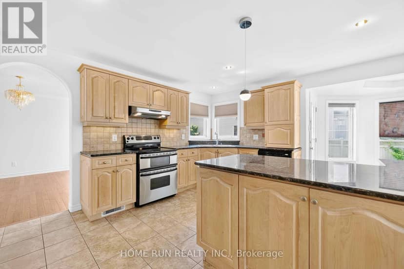 35 Blackshire Circle — photo 13 of 40
