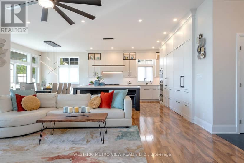 458 Silver Birch Drive — photo 8 of 40