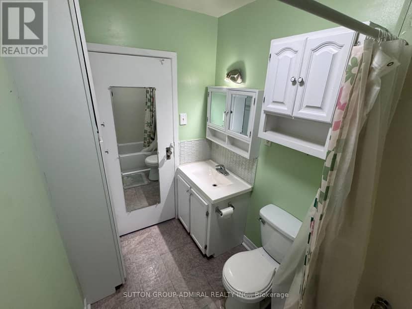 305 Crowland Avenue — photo 10 of 22
