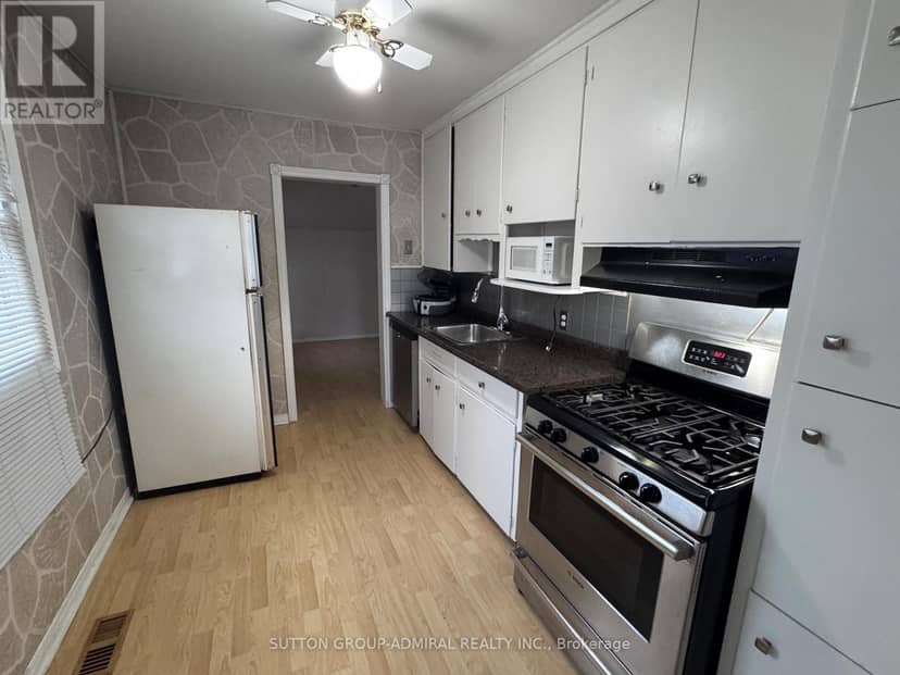 305 Crowland Avenue — photo 4 of 22
