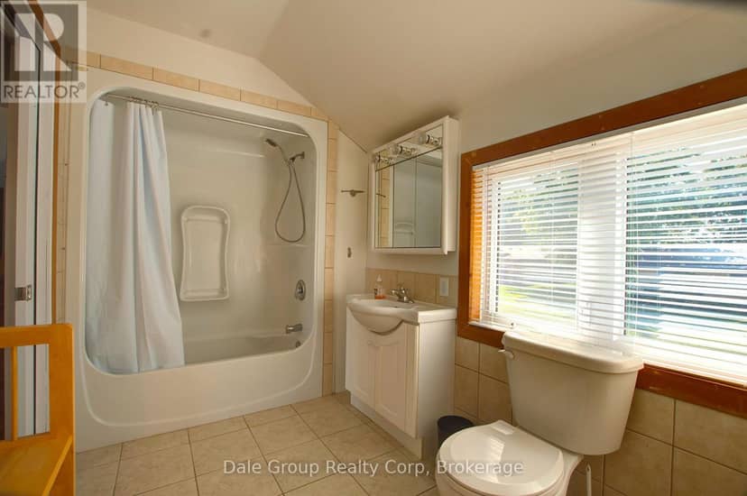293 Albert Street — photo 17 of 28
