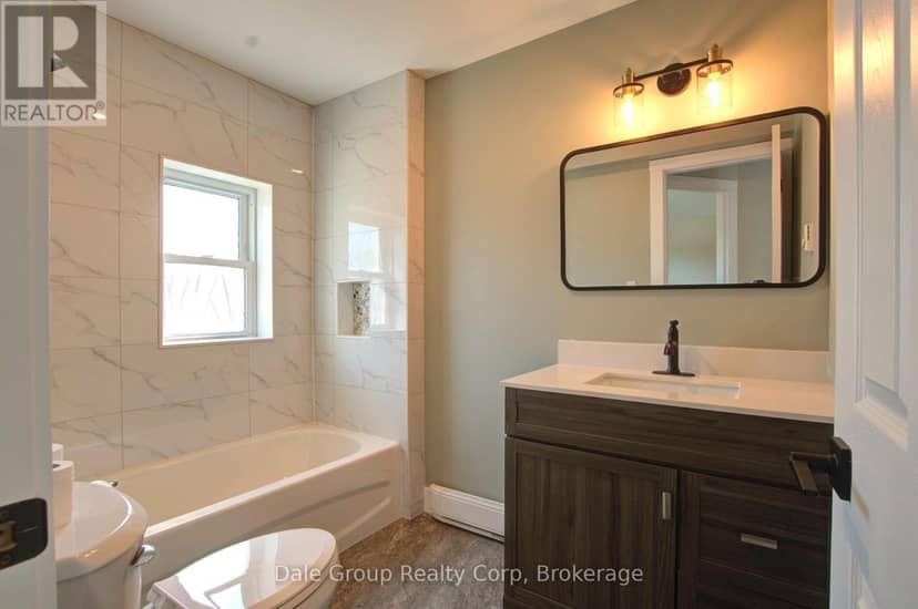 293 Albert Street, Central Huron, photo 7