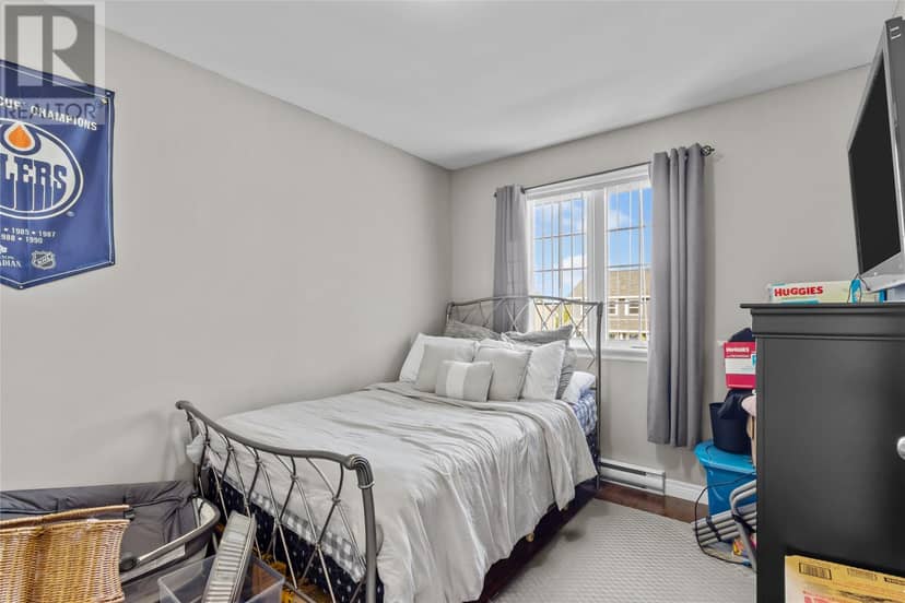 9 Mayfair Avenue — photo 17 of 26