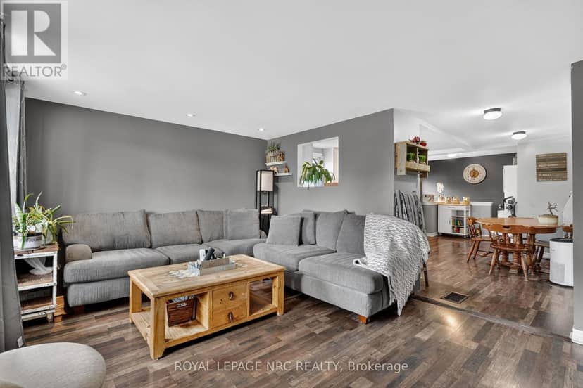 314 Dieppe Street — photo 6 of 40