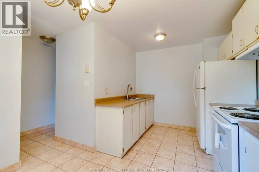 5446 LASSALINE Unit# 47 — photo 4 of 26