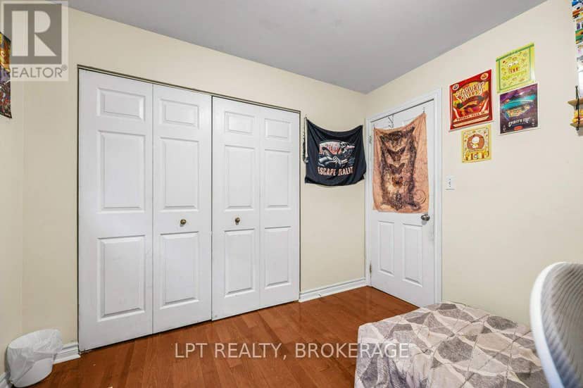 8 Wilfred Crescent — photo 14 of 38