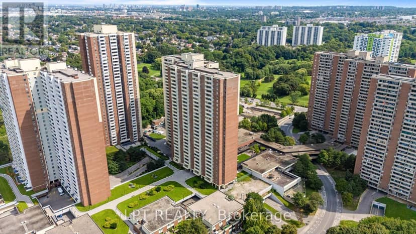 2811 - 5 Massey Square, Toronto
