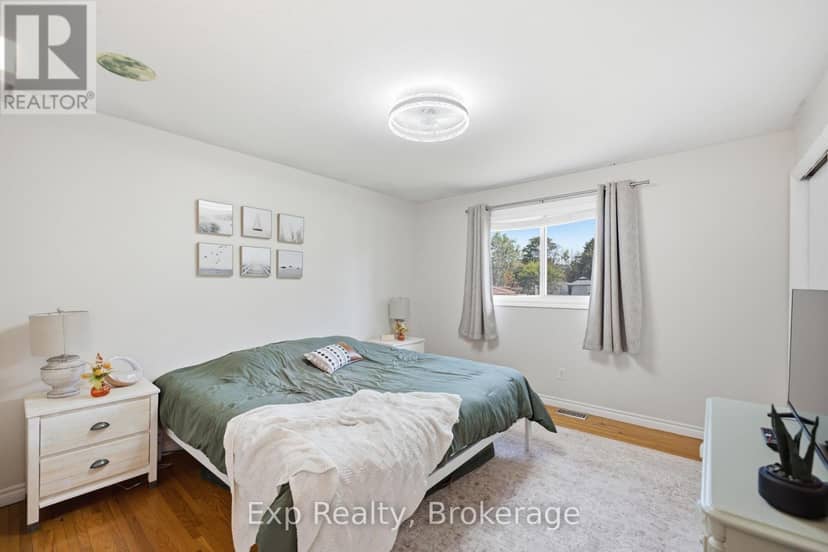 18 Railway Street — photo 20 of 40