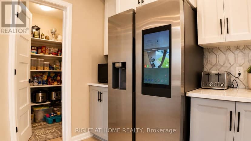 1216 Diamond Street — photo 7 of 30