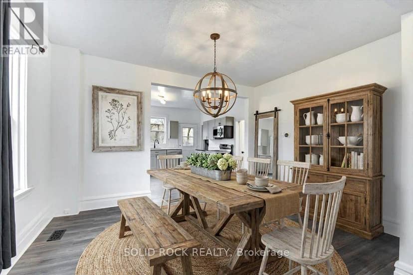 513 Romaine Street — photo 2 of 40