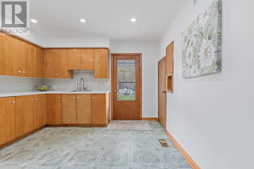 1442 Mill Street — photo 8 of 36