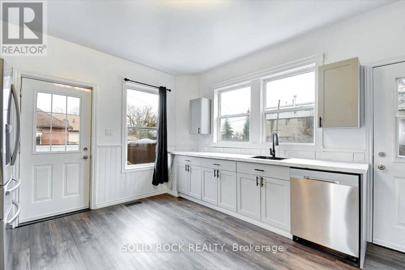 513 Romaine Street — photo 13 of 40