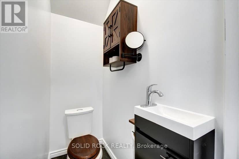 513 Romaine Street — photo 22 of 40