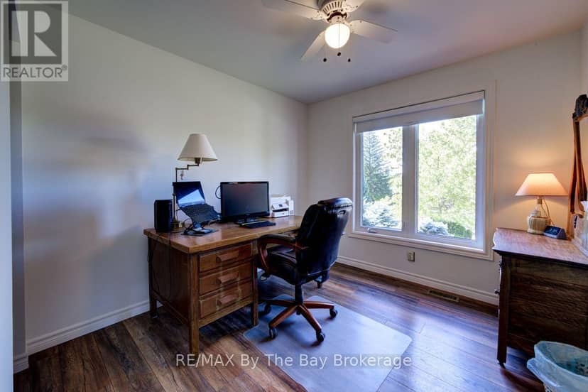 50 Hilltop Court — photo 17 of 40