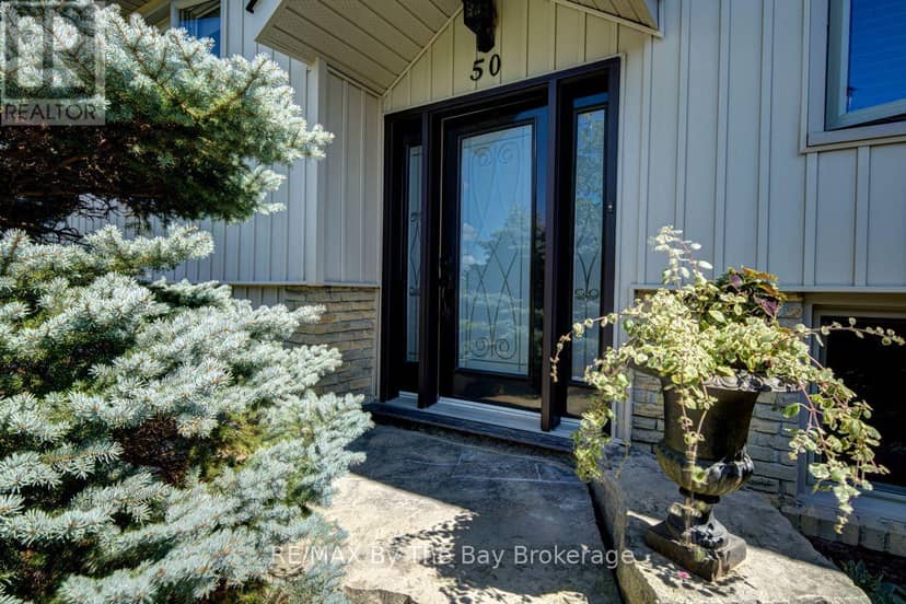 50 Hilltop Court — photo 3 of 40
