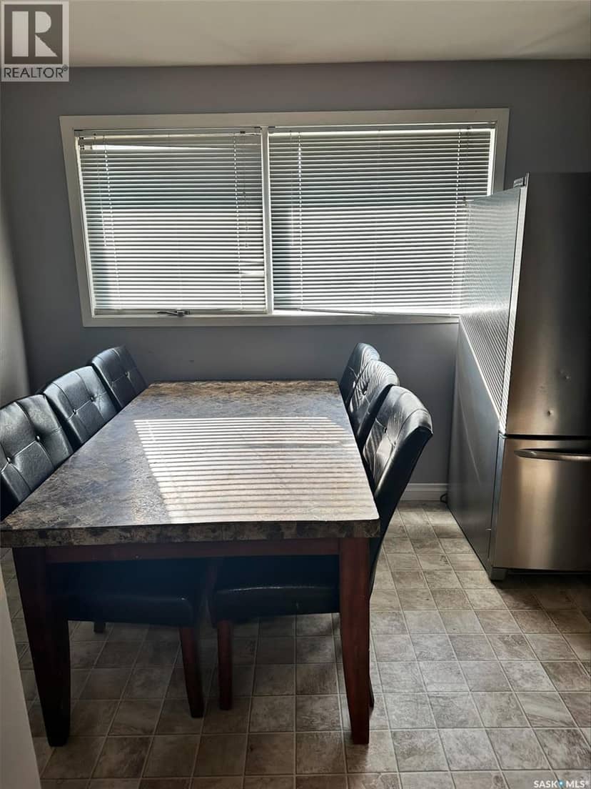 216 1st STREET W, Carnduff, photo 3