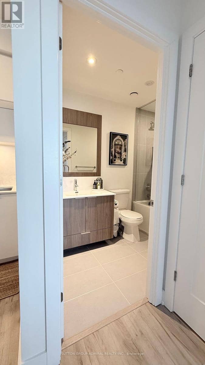 1630 - 25 Adra Grado Way — photo 34 of 37
