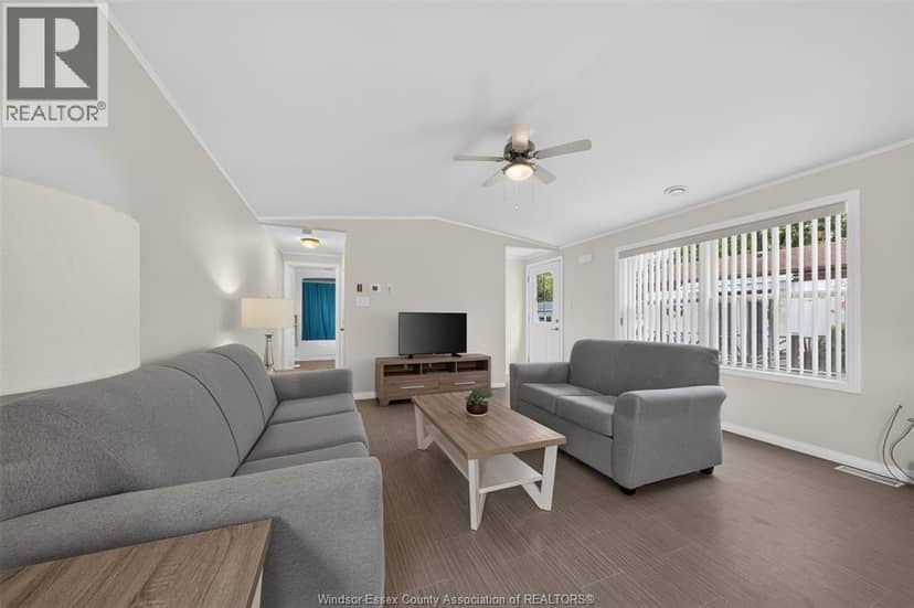 122 Steven Court — photo 5 of 25