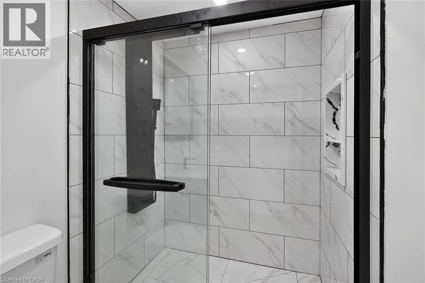 29 MCKINSTRY Street — photo 14 of 37
