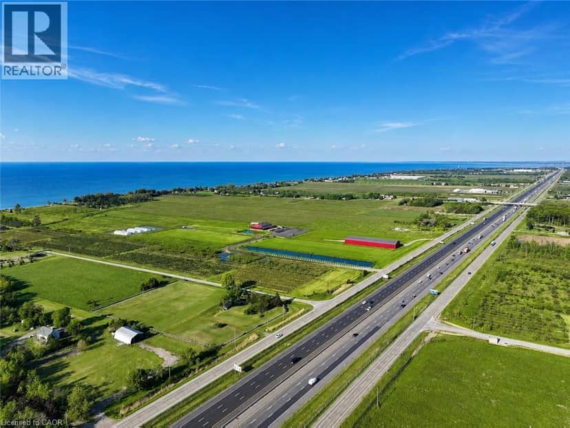 4581 SERVICE Road N, Lincoln, photo 3