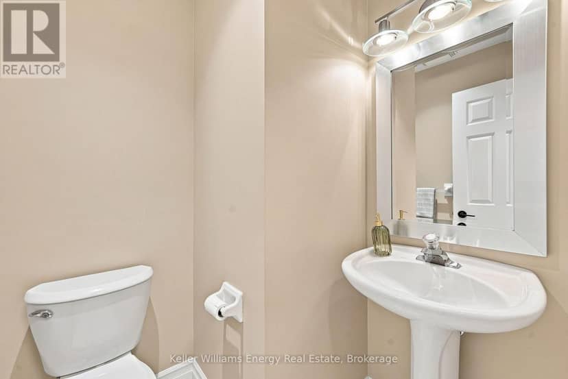 442 Meadow Street — photo 17 of 35