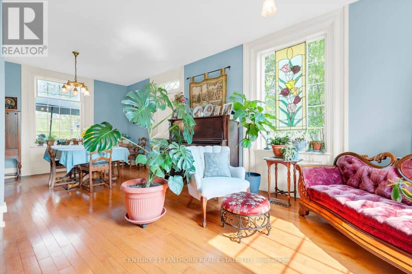 26 Nelson Street — photo 19 of 40