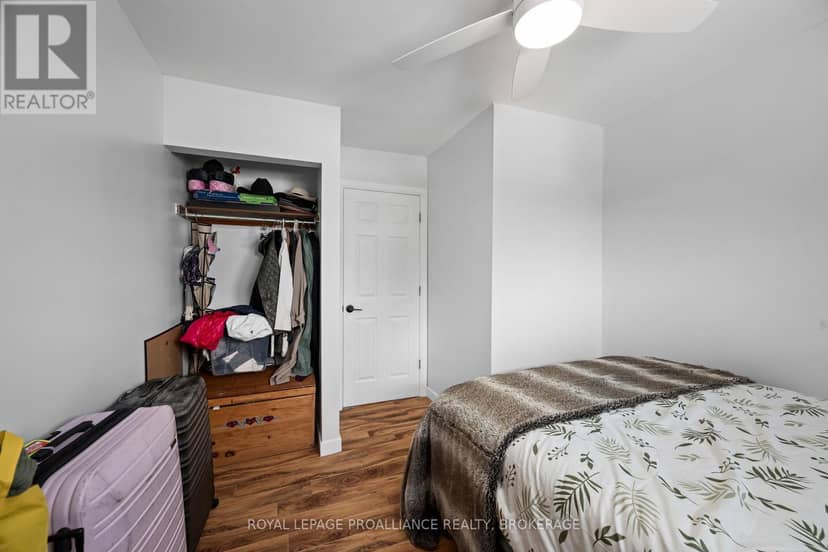 46 Rosemund Crescent — photo 23 of 40