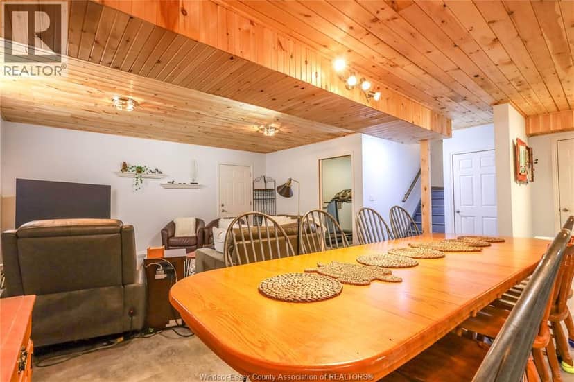 345B Robson ROAD — photo 38 of 40