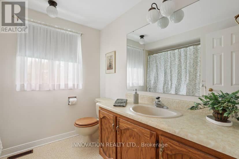 64 Thare Crescent — photo 24 of 35