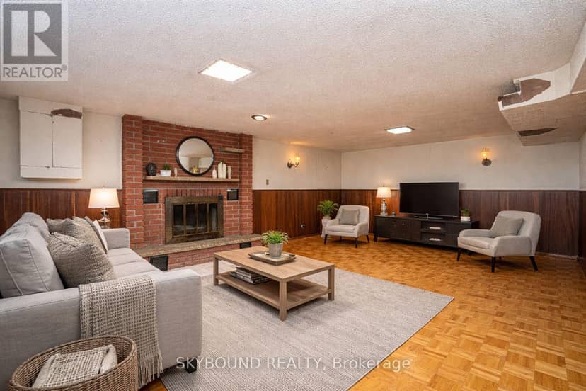 9 Caronport Crescent — photo 19 of 27