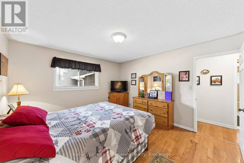 6 Bonaventure Place — photo 10 of 31