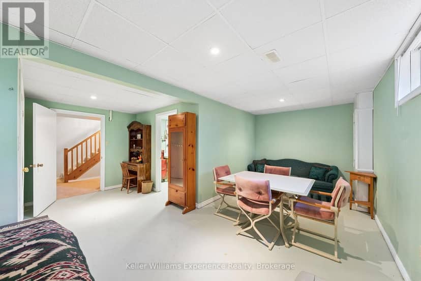 6 Bonaventure Place — photo 18 of 31