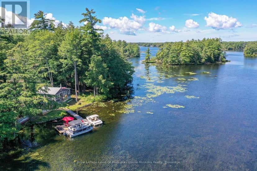 38 Island 130 Severn River — photo 32 of 40